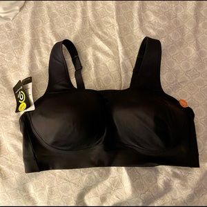 Women’s Plus Size Sports Bra